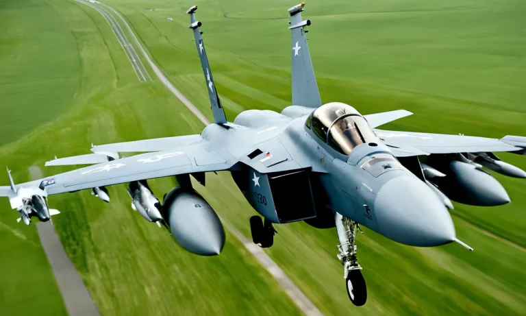 What Is The Top Speed Of The F-15 Eagle Fighter Jet?